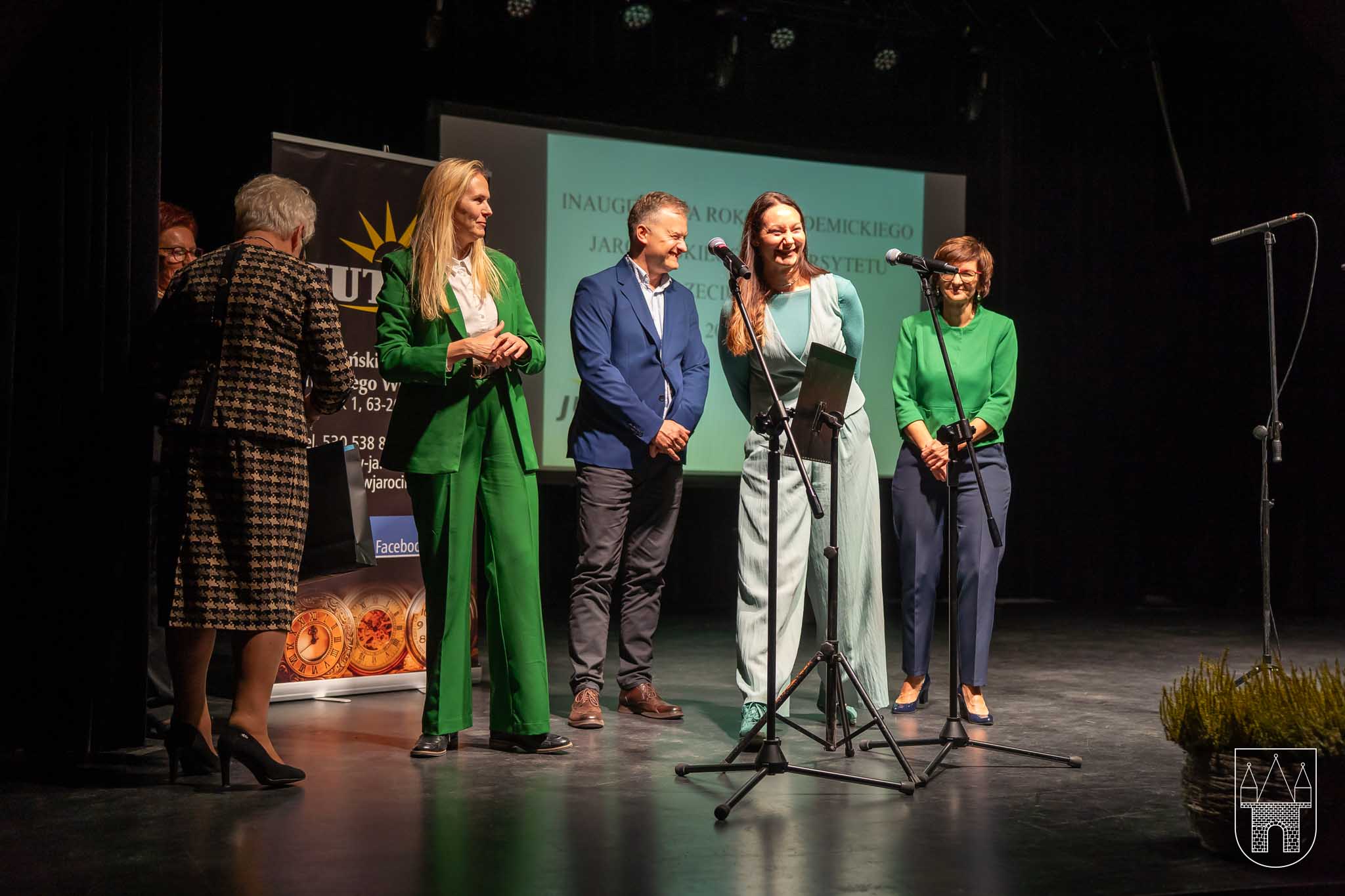 Inauguracja roku akademickiego 2025/2026 Uniwersytetu Trzeciego Wieku w Jarocinie